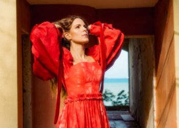 Lara Di Lara’dan ‘Büyü’