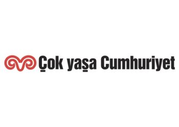 Koç Holding, Cumhuriyetin 100. Yılını Kutlarken Logosunu “Çok” Olarak Değiştirdi : “Çok Yaşa Cumhuriyet”