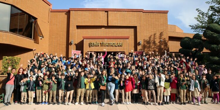 15. Uluslararası Eskişehir Çocuk ve Gençlik Tiyatroları Festivali