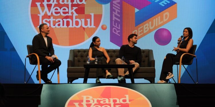 Kızılcık Şerbeti Oyuncuları: “Dizimizin arkasındayız”