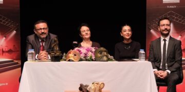 Uluslararası Kadın Oyun Yazarları Tiyatro Festivali Seyirci ile buluşuyor