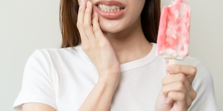 Dişlerinizde aşırı hassasiyet varsa bu 5 nedene dikkat!