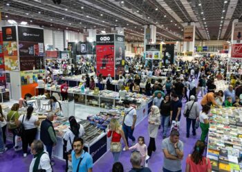 İZKİTAP kitapseverlerin buluşma noktası