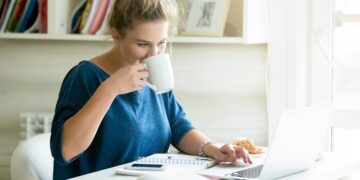 Gizli kalması gereken bilgileri kendi elinizle vermeyin