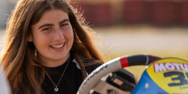 Milli Sporcu Çebi Formula 1 yolunda