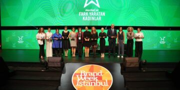 Fark Yaratan Kadınlar Ödülleri   11’inci kez sahiplerini buldu