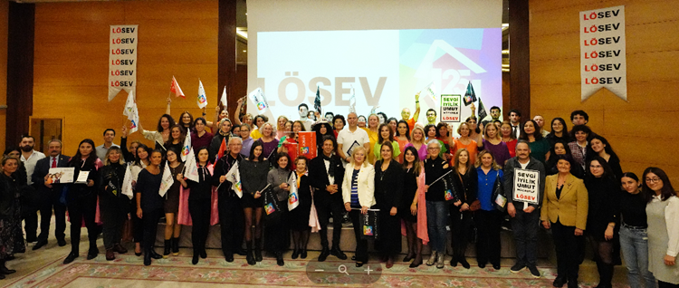 Lösev : Gönüllüler bizim göz bebeğimizdir!