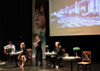 “Kum Tanecikleri Anlatıcısı:Tomris Uyar Sempozyumu” başladı