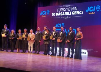 TOYP Türkiye ödülleri sahiplerini buldu : Türkiye’nin sıradışı 10 başarılı genci