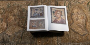 “Metropolis; Kent, Yaşam, İnsan” Kitabı Cumhuriyetin 100. Yılında okuyucuyla buluştu