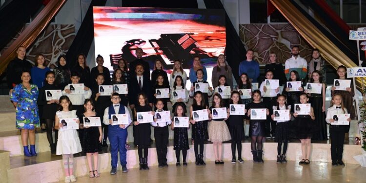 Geleceğin Piyanistleri Festivalde buluştu