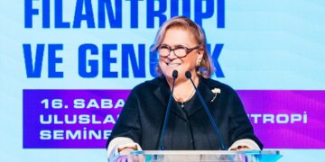 Güler Sabancı: Gençlerin sözlerine kulak vermenin, onların pratiklerini anlamanın tam zamanıdır