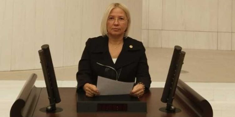 CHP’li Nurten Yontar : Adaleti tesis etmeden ekonomik sıkıntıdan kurtlamayız