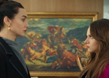 Netflix, 14 Aralık’ta yeni sezonuyla geri dönecek Kuş Uçuşu’nun yeni fragmanını paylaştı