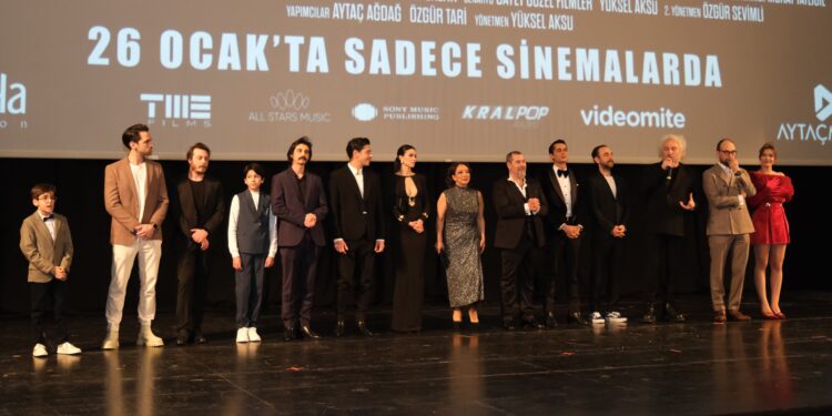 “Cem Karaca’nın gözyaşları” Galada Cem Karaca sürprizi