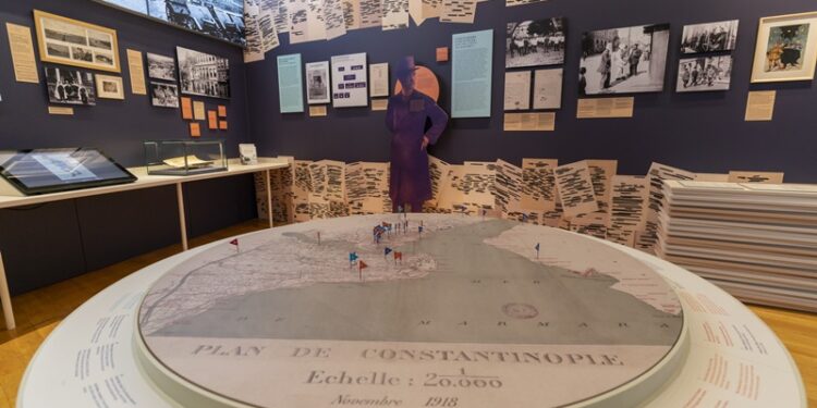 “Meşgul Şehir” Sergisi 27 Nisan’a kadar İAE’de