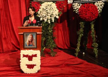 Ayla Algan son yolculuğuna uğurlandı