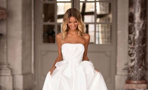 Sade Görünümlü Gelinlikleri Kimler Giymeli?