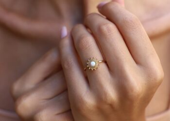 Altın Yüzük Koleksiyonu: Efsanevi Zerafetin İncelikleri