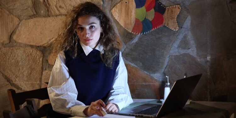 Taş Kağıt Makas Sete çıktı