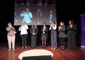 İlmekler kadın hakları için atıldı