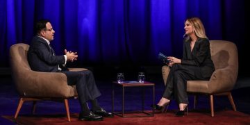 Pınar Sabancı’nın ilk konuğu  Özgür Demirtaş