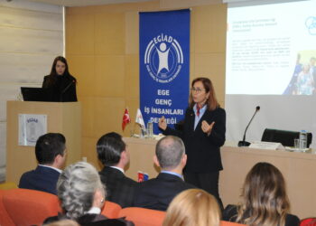 Başarılı ve uzun ömürlü aile şirketleri sağlam bir ekonominin temeli