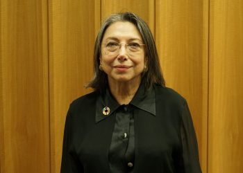 Prof. Dr. Melsa Ararat : Yetkin ve deneyimli kadınlar göç ederek cam tavanı kırmaya devam edecek