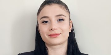 Özge Özdemir: Özgü armağanlar