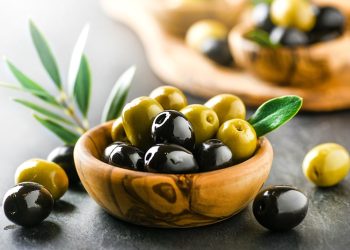 Sofralık zeytin ihracatı döviz bazında yüzde 52 arttı