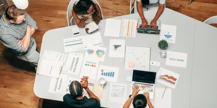 Cam tavanlara meydan okuyan kadınlar iş dünyasının geleceğini şekillendiriyor