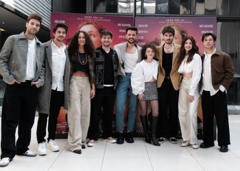 ‘Güneşi Söndürmem Gerek’ Filmin ön gösterimine büyük ilgi