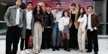 ‘Güneşi Söndürmem Gerek’ Filmin ön gösterimine büyük ilgi