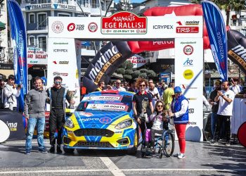 Kübra Denizci Keskin, Dünyanın ilk engelli ralli kadın pilotu kazananı oldu