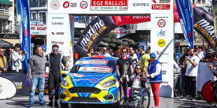 Kübra Denizci Keskin, Dünyanın ilk engelli ralli kadın pilotu kazananı oldu