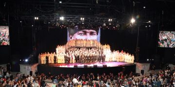 Tiyatro Gazetesi 9. Anadolu Tiyatro Ödüllerinde Şehir Tiyatroları’na “Cumhuriyetimizin 100. Yılı Ödülü”