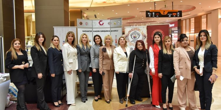 Gaziantep Kadın Girişimciler Kurulu 8 Mart Dünya Kadınlar Günü’nde ‘Ekonomide Üretime Katılan Eller Projesi’ Gerçekleştirdi