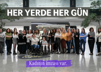 Mercedes-Benz Türk:  “Her yerde, her gün kadınların imzası var!”