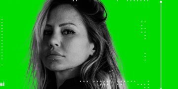 “Napoli Kraliçesi” Deborah de Luca için nefesler tutuldu!