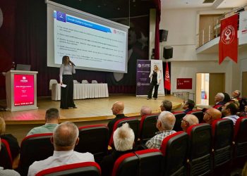 İzmir Sivil Toplumla İlişkiler İl Müdürlüğü’nden dernek yöneticilerine yeni nesil DERBİS bilgilendirme toplantısı