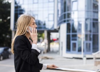 Bir telefon aramasının dolandırılıcık olduğunu nasıl anlarsınız?