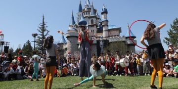 Eskişehir Büyükşehir Belediye Başkanı Ayşe Ünlüce’den çocuklara şenlik daveti