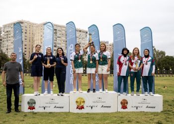 Muğlalı okçulardan Hazal Burun Türkiye şampiyonu oldu