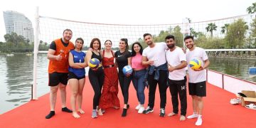 Ünlü simalar karnaval sergisini Adana’da yaşadı