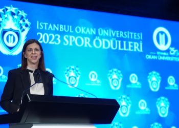 Eczacıbaşı Dynavit, “Yılın Kadın Spor Takımı” seçildi