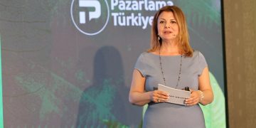 “Hayata İyi Bakarız Ekolojik Okuryazarlık” projesine bir ödül de iklim ve sürdürülebilirlik zirvesi’nden geldi