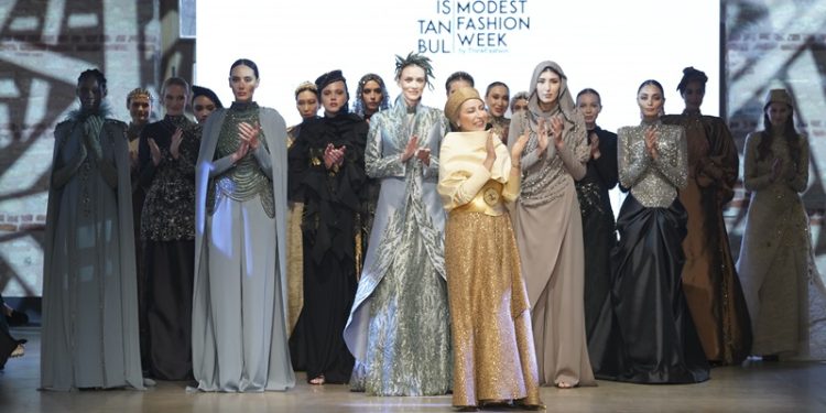 İstanbul Modest Fashion Week 2024, etkileyici defilelerle sona erdi