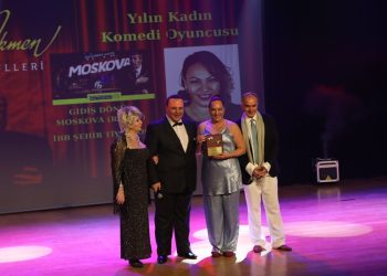 Üstün Akmen ödüllerinden şehir tiyatroları’na 3 ödül