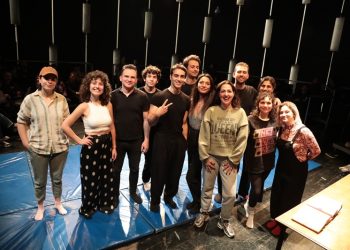 Meltem Cumbul gençlerle oyunculuk atölyesinde buluştu