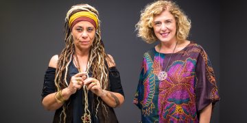 “Elim Kalem De Tutar Kadeh De”